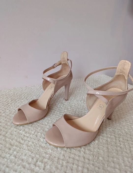 Buty na obcasie Lasocki szpilki 38