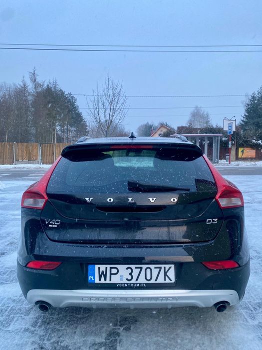 VOLVO  V40 Cross Country 2.0D D3 2013r Bezwypadek Automat