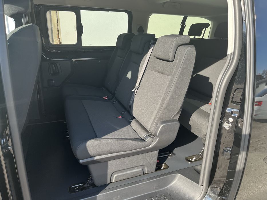 Toyota Proace Long 2025 9 osobowy Wynajem