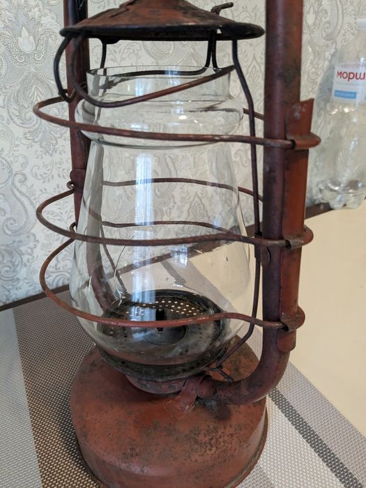 Гасова лампа, лампа Аладіна, летюча миш