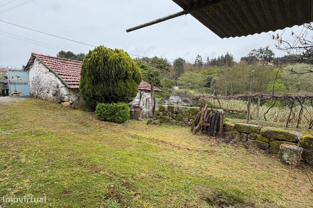 Moradia T2 para renovação
