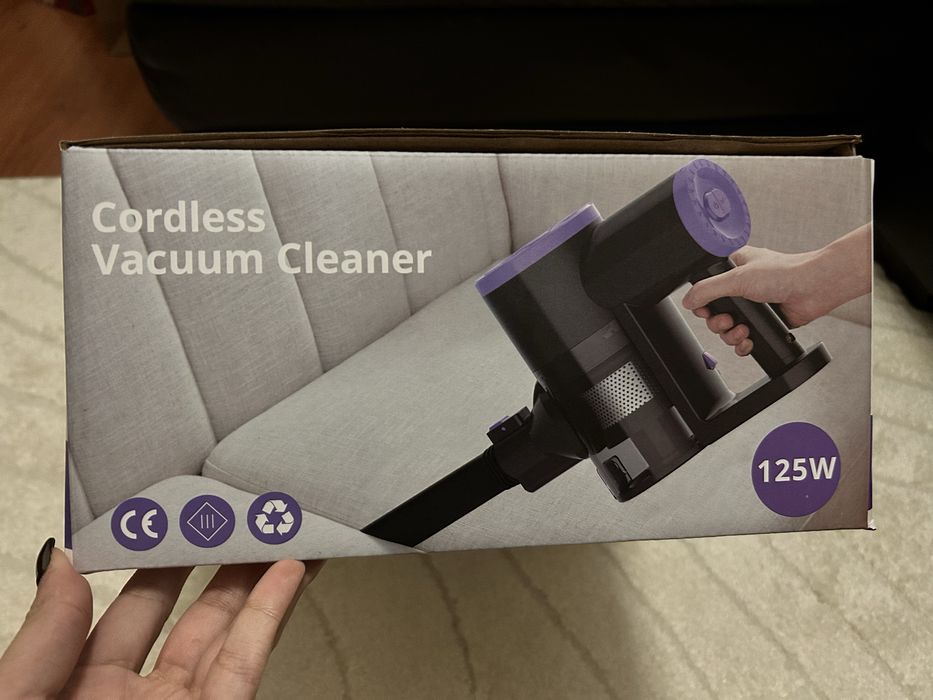 Aspirador vertical novo