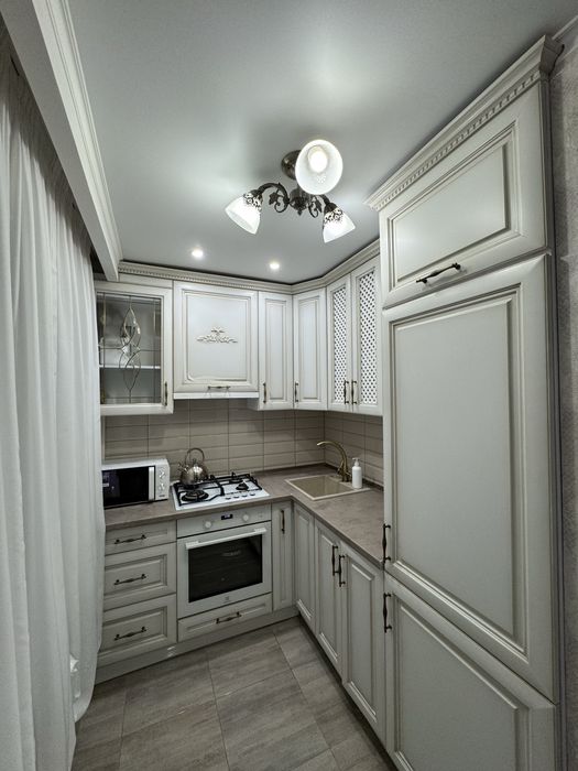 Здам  квартиру в районі критого ринку