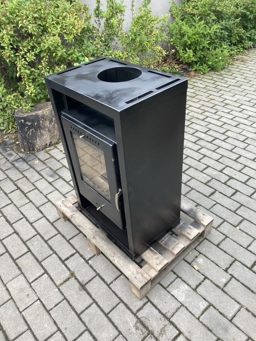 Kominek wolnostojacy
