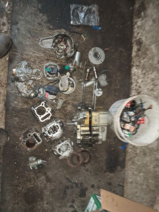 Sprzedam części do quada crossa 125/110