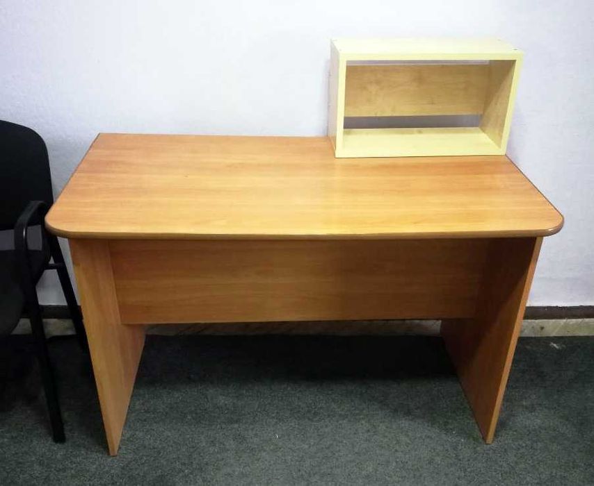 Київ, стіл офісний ш/в/г 121х73х65 см, доставка