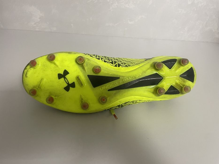 Футбольне взутя копачки