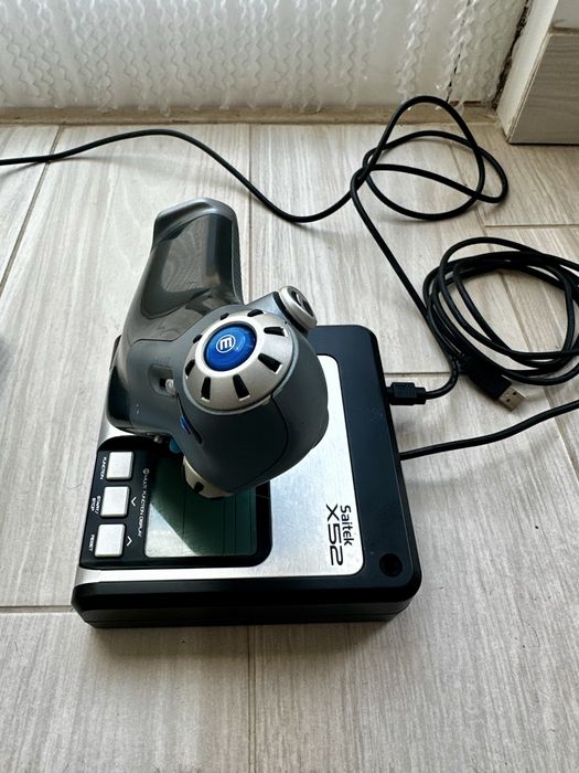 Logitech G Saitek X52 Pro