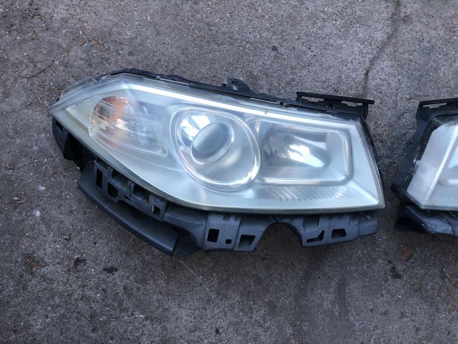 renault megane 2 II lampy przód prawa lewa lift