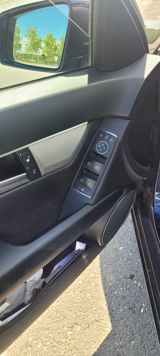 Mercedes c220 - Avantgarde BE - 2011