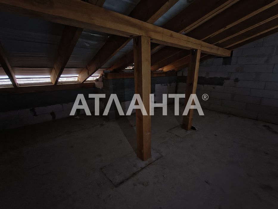 2к.з вільним плануванням м. Іподром