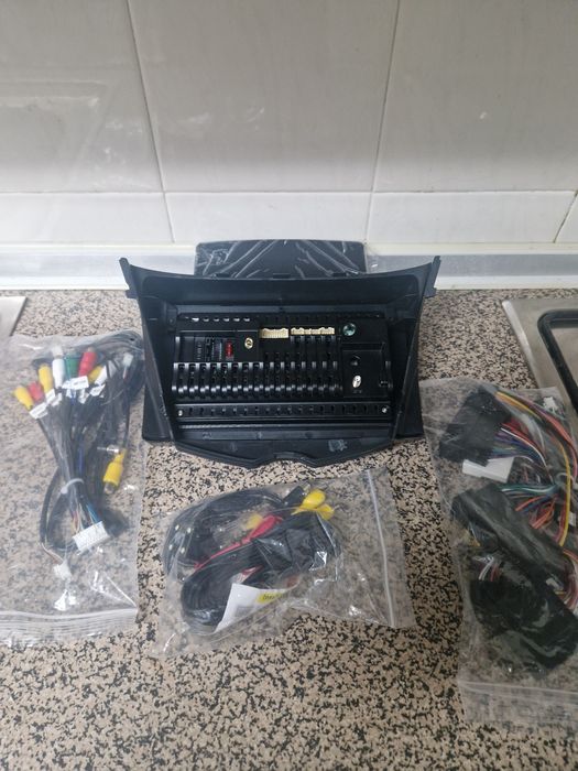 Rádio Android - Vários veículos.