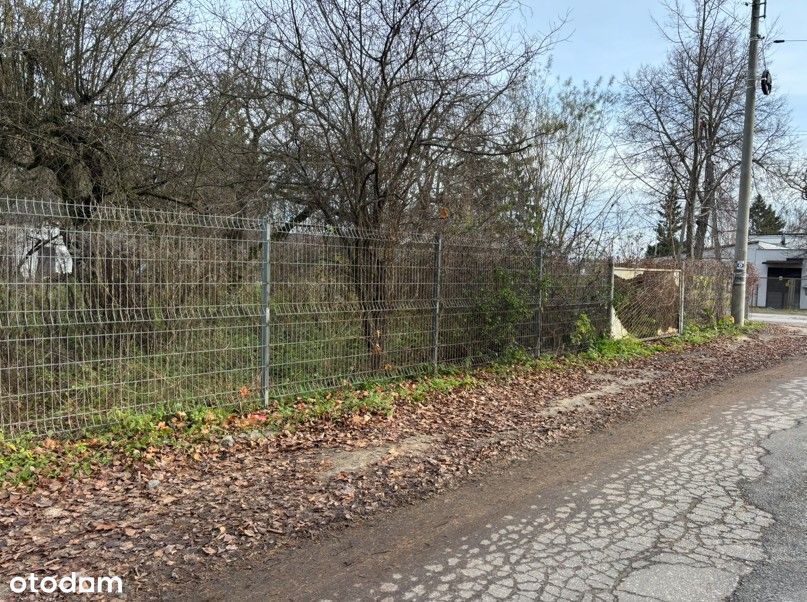 Działka budowlana w mieście z dostępem do mediów