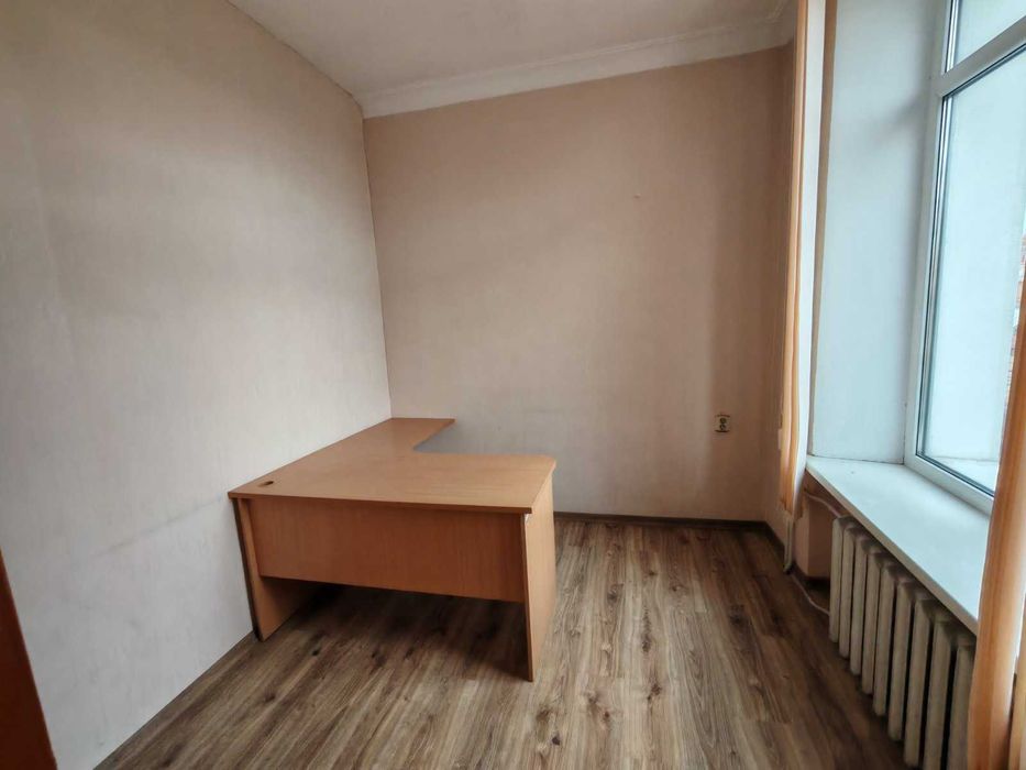 Оренда офісних приміщень Центр (3725)