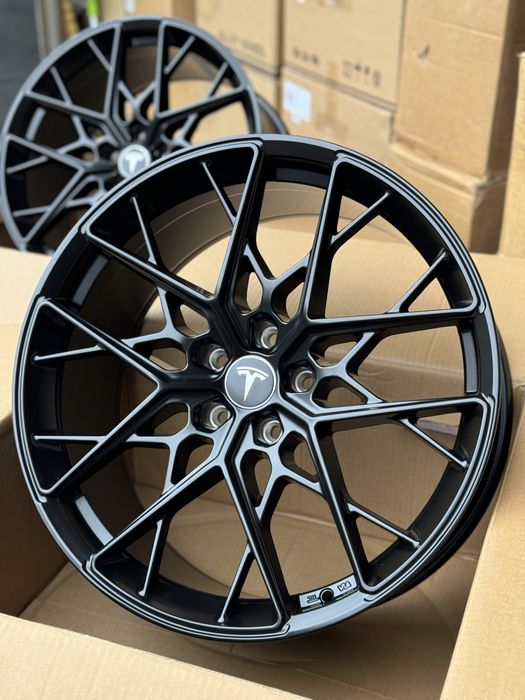 Диски Нові R19/5/114,3 TESLA Model 3 Model Y . В Наявності .