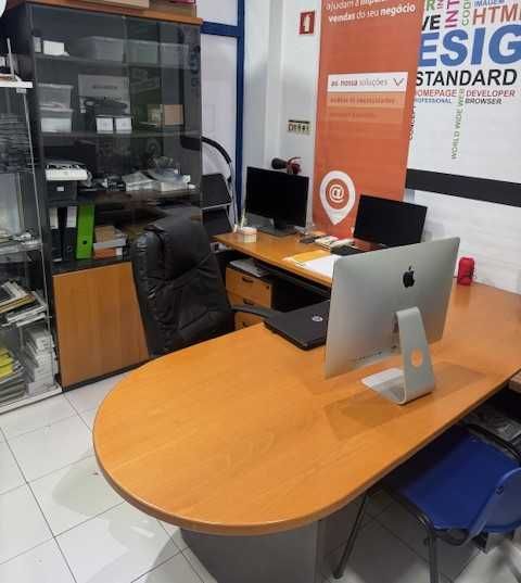 Conjunto mobiliário escritório