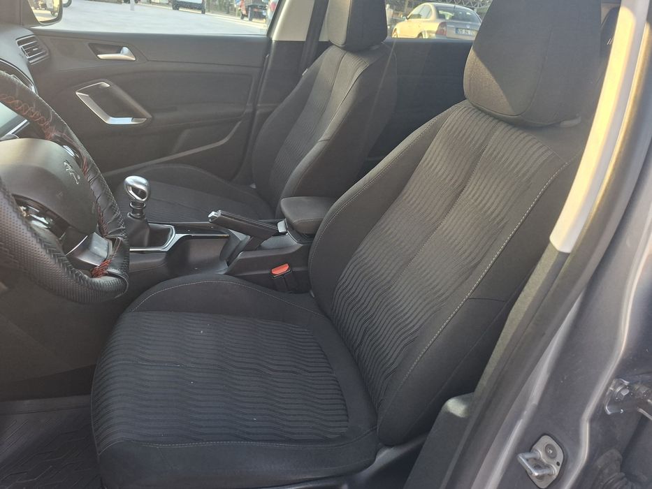 Peugeot 308 1.6 hdi 120cv