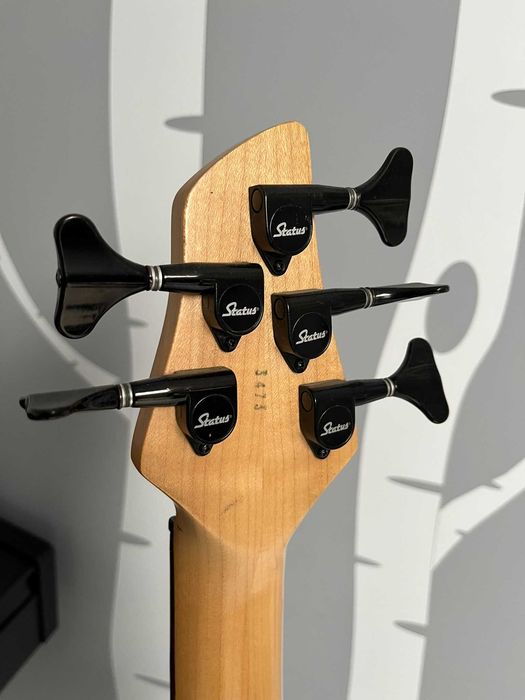 Gitara basowa Status Graphite Eclipse 5 UK