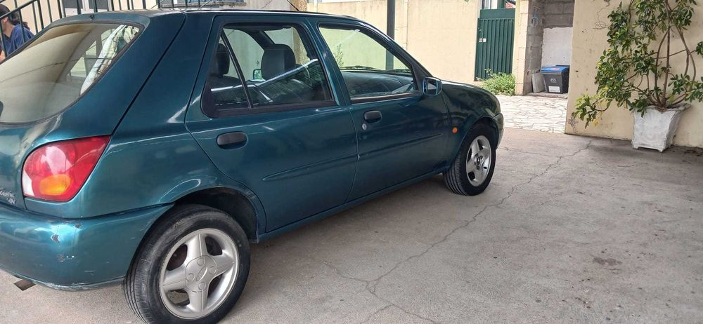 Ford Fiesta — fotografia 3