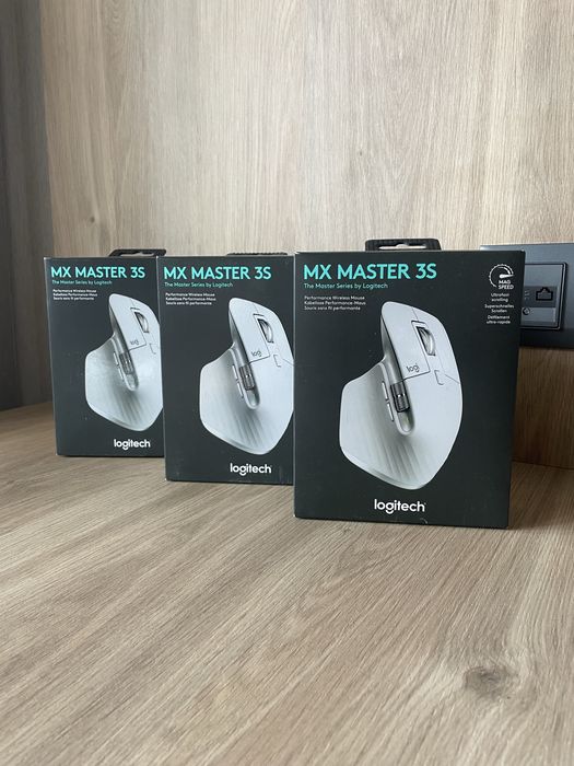 Миша Logitech MX Master 3S Pale Grey (910-006560) для ринку України