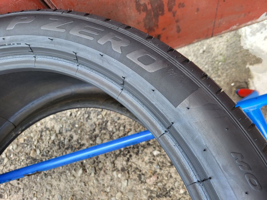 325/35/22 R22 Pirelli PZERO PZ4 MO 2шт ціна за 1шт літо шини