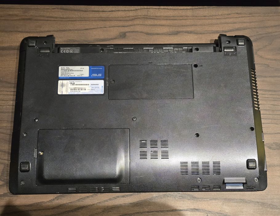 Asus A53U 15" AMD E450, ddr 3gb. Без батареї та БЖ