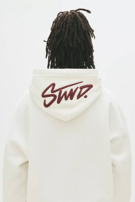 Худі з капюшоном та вишивкою STWD  xs m