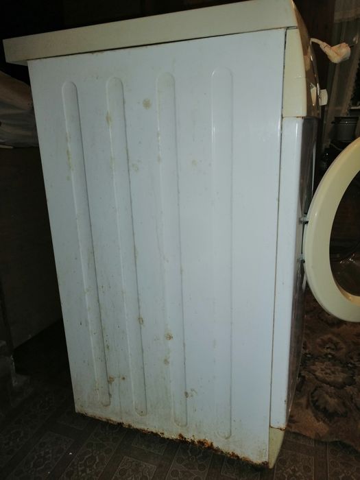 Стиральная машина Bosch 6 кг. 500гр.