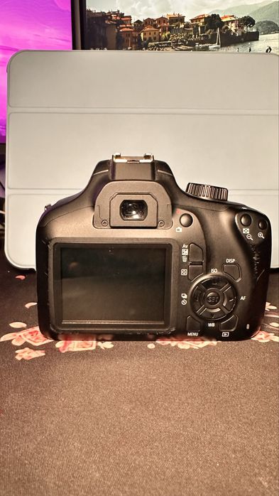 Canon 4000D + Lente 18-55mm