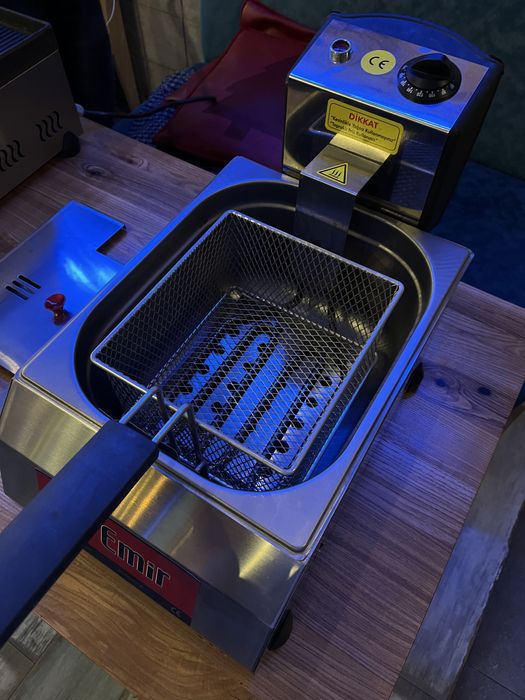 Професійна фритюрниця Emir Professional