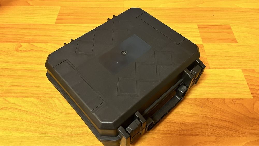 Нівелір лазерний в кейсі