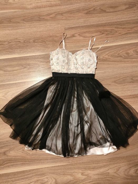 Sukienka rozm. M (wg mnie bardziej S)