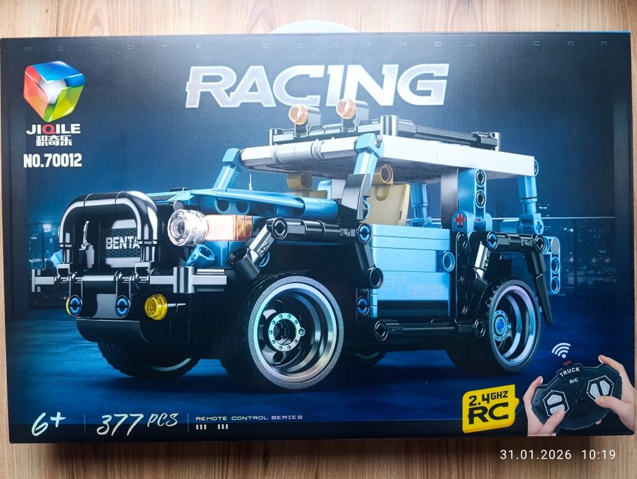 Klocki konstrukcyjne typu LEGO .  Jeep