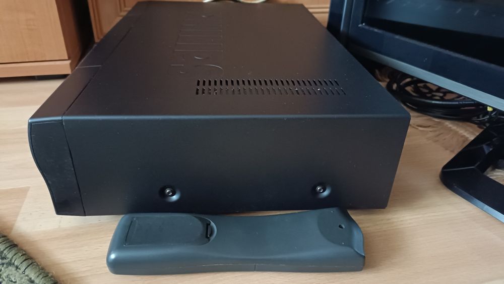 Magnetowid Philips VR 800 HI-FI Stereo