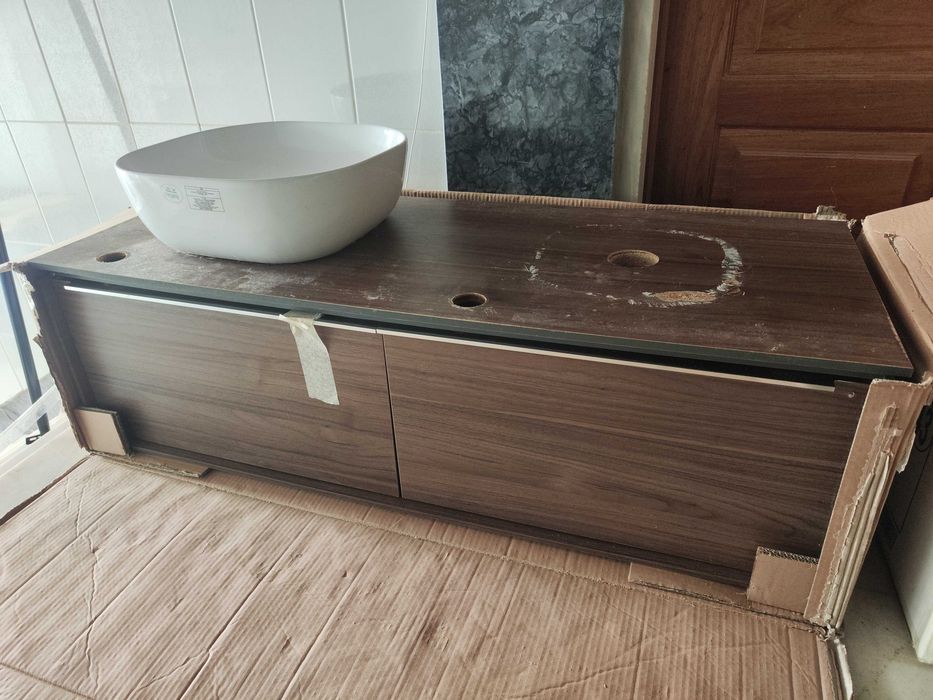 Movel WC 120cm com duas gavetas e lavatório