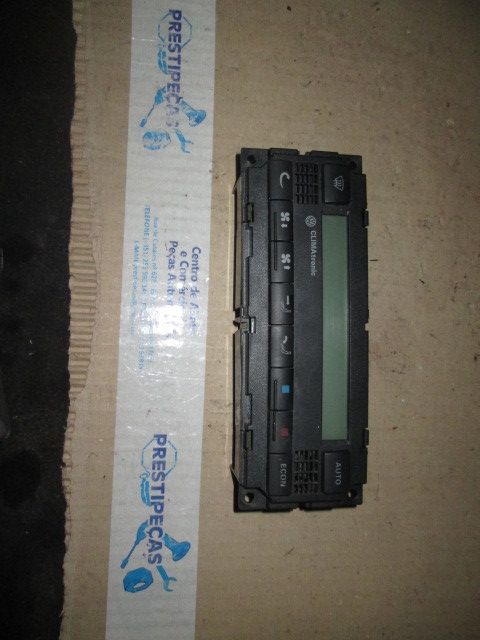 Comando chauffage / sofagem VOLKSWAGEN Passat (3B2)