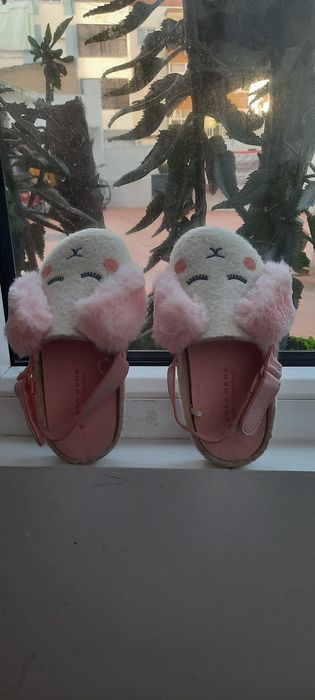 Pantufa/ soca rosa criança n° 26 Zara Home