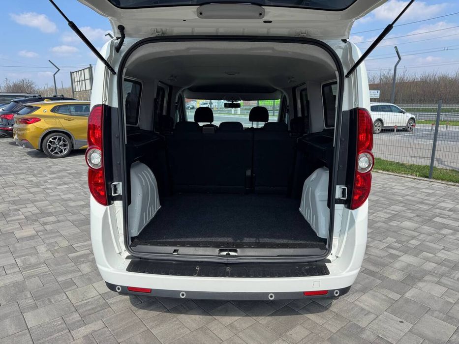 Opel Combo 2018 freshauto