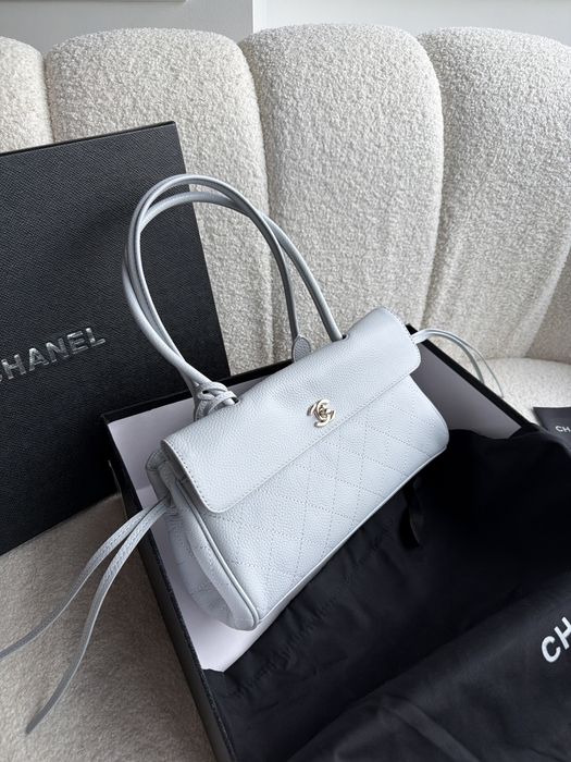 Сумка Chanel блакитна