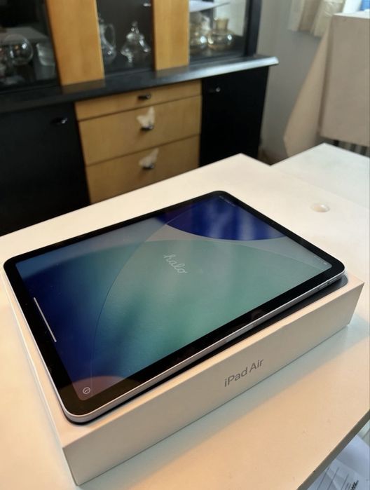 Ipad Air 256 gb 10.9 sky blue