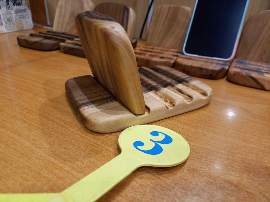 Подставка для телефона