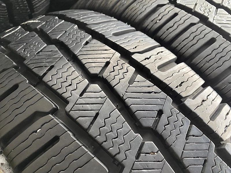 215/60r17C Michelin Agilis Alpin_8mm_4szt_(103)