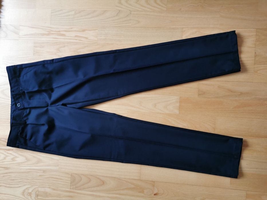 Spodnie garniturowe chłopięce 152 cm