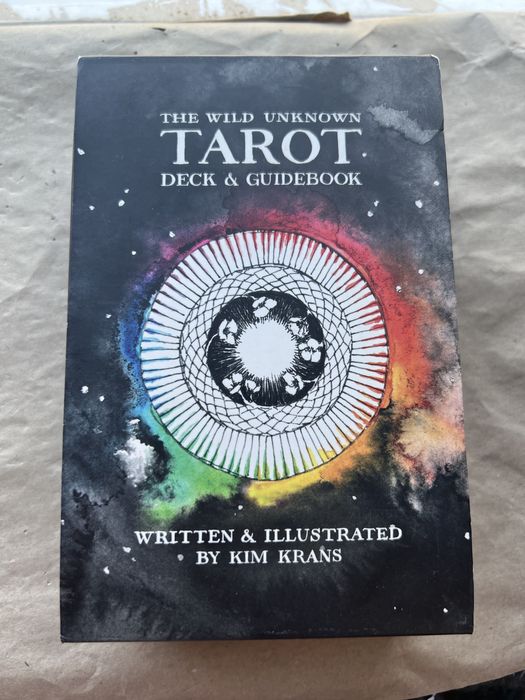 Таро The Wild Unknown Tarot Кім Кранс — оригінальна колода з книгою