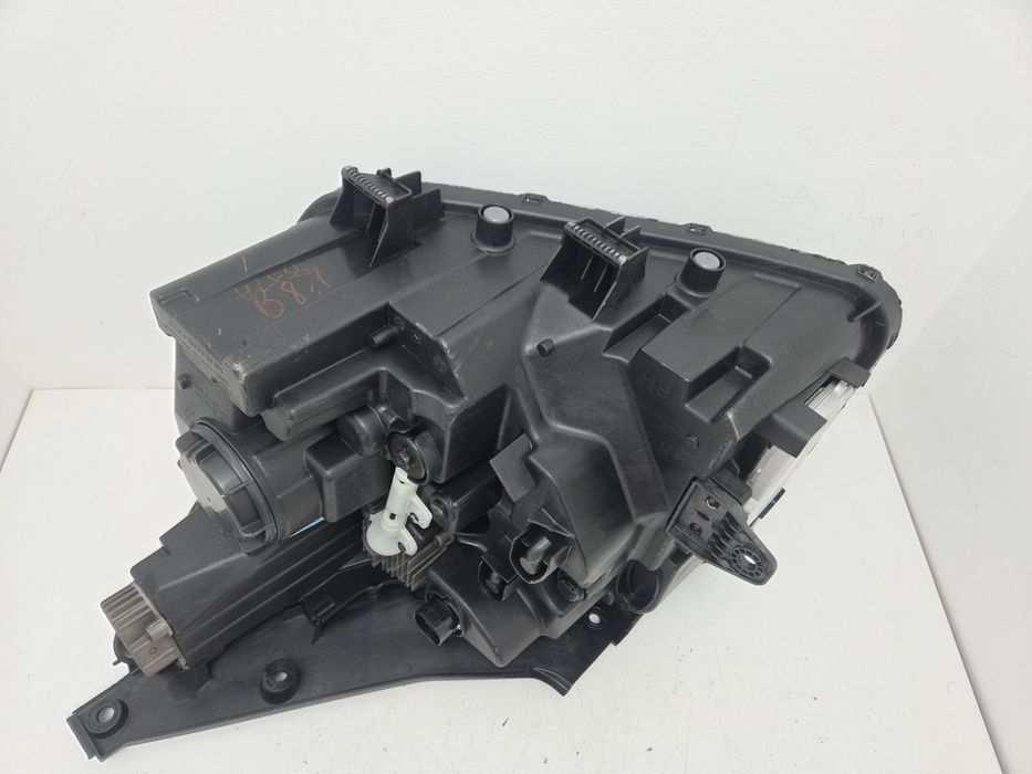 Фара права Hyundai Santa Fe 2021-2023 Full Led USA