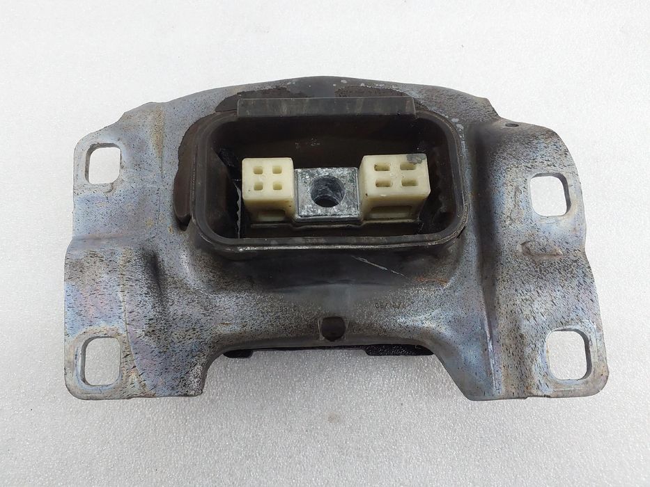Apoio da caixa FORD Focus III