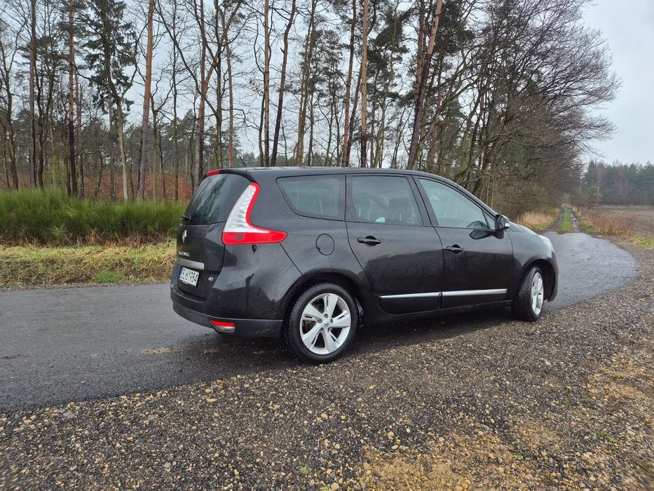 Renault Grand Scenic 7-osobowy