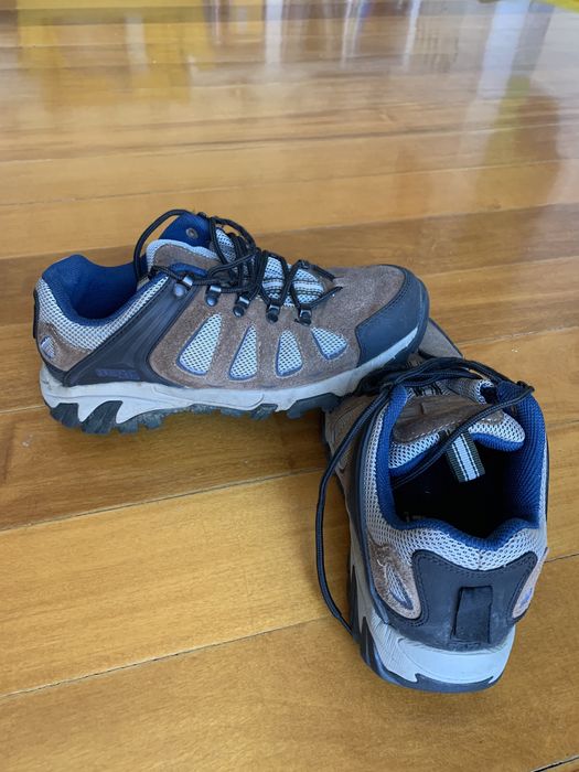 Sapatilhas/sapatos  de Trekking e caminhada