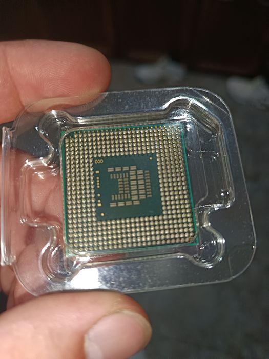 Chip INTEL Slayp427552574381772801