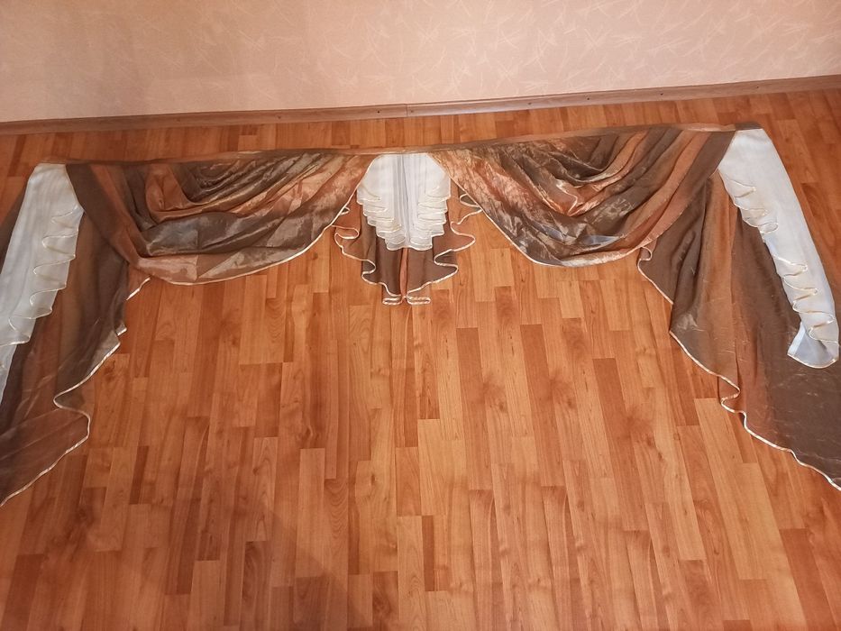 Продам Ламбрикен новый